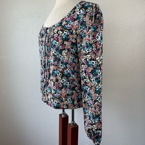 Mudd Floral Button Down Top Size M EUC - Picture 4 of 8